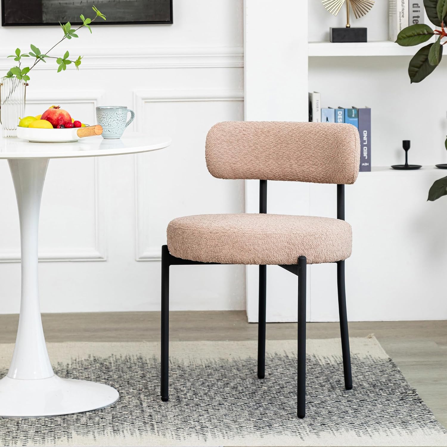 White Boucle Dining Chairs Set of 2, Mid Century Modern Kitchen Chairs, Upholstered Dining Room Chairs with Curved Backrest and Black Metal Legs