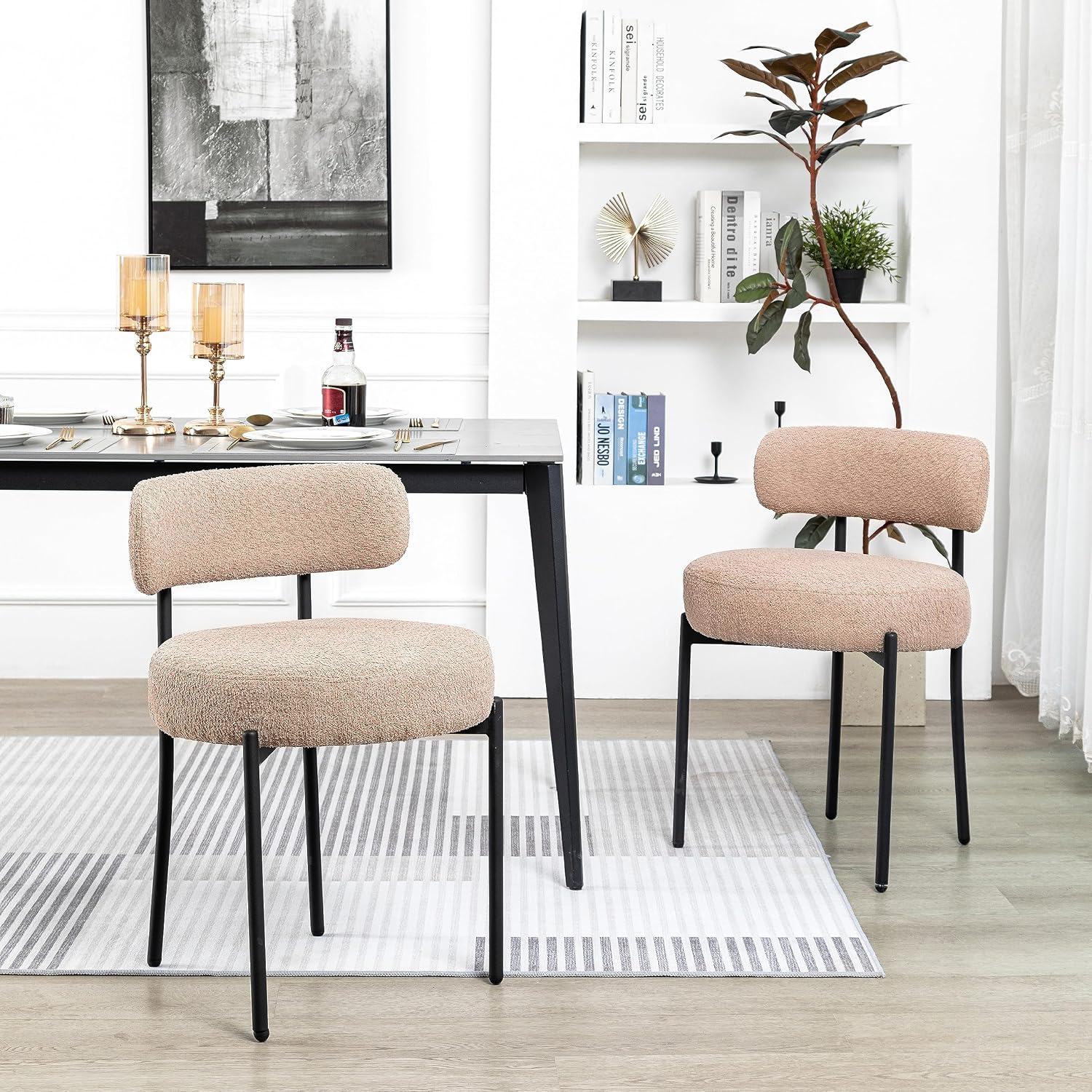 White Boucle Dining Chairs Set of 2, Mid Century Modern Kitchen Chairs, Upholstered Dining Room Chairs with Curved Backrest and Black Metal Legs